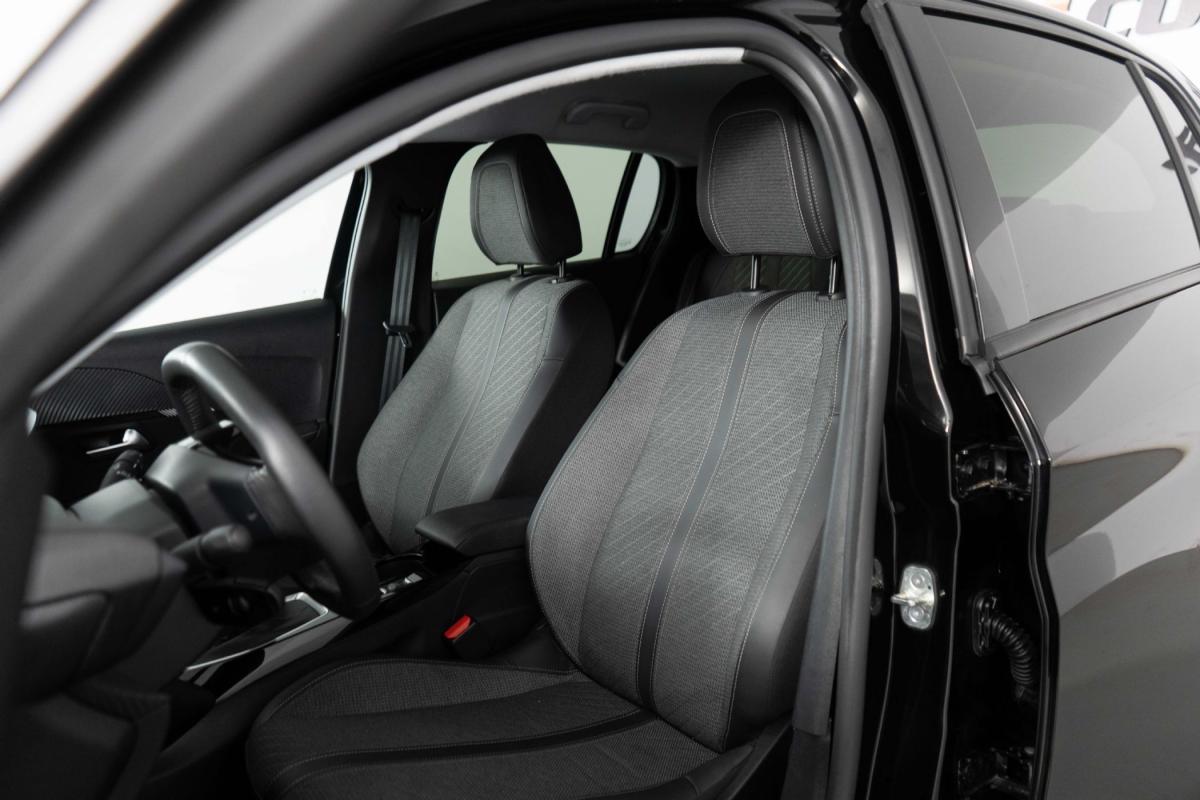 peugeot-208-2025-gasolina-1199cc