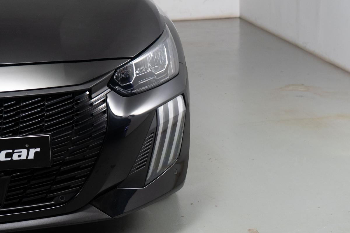 peugeot-208-2025-gasolina-1199cc