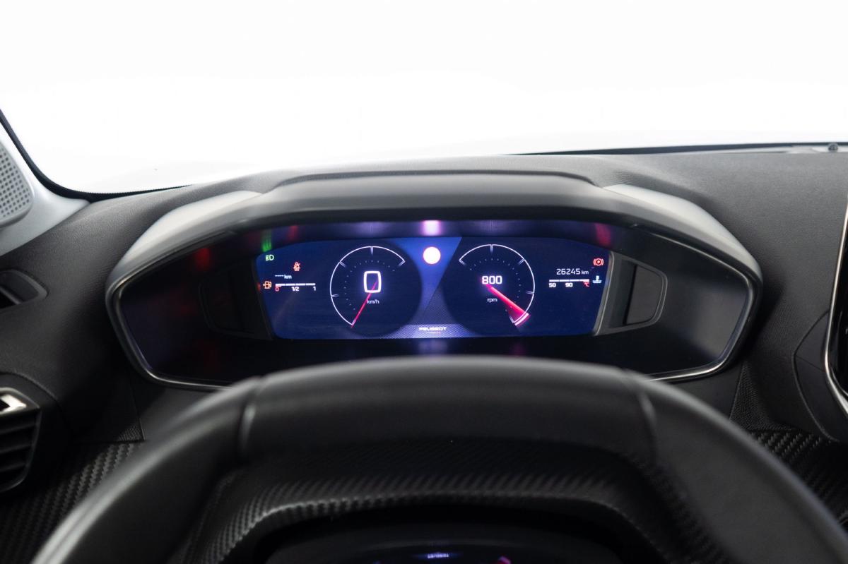 peugeot-208-2025-gasolina-1199cc