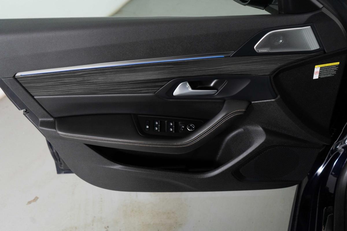 peugeot-508-sw-2021-hibrido-a-gasolina-1598cc