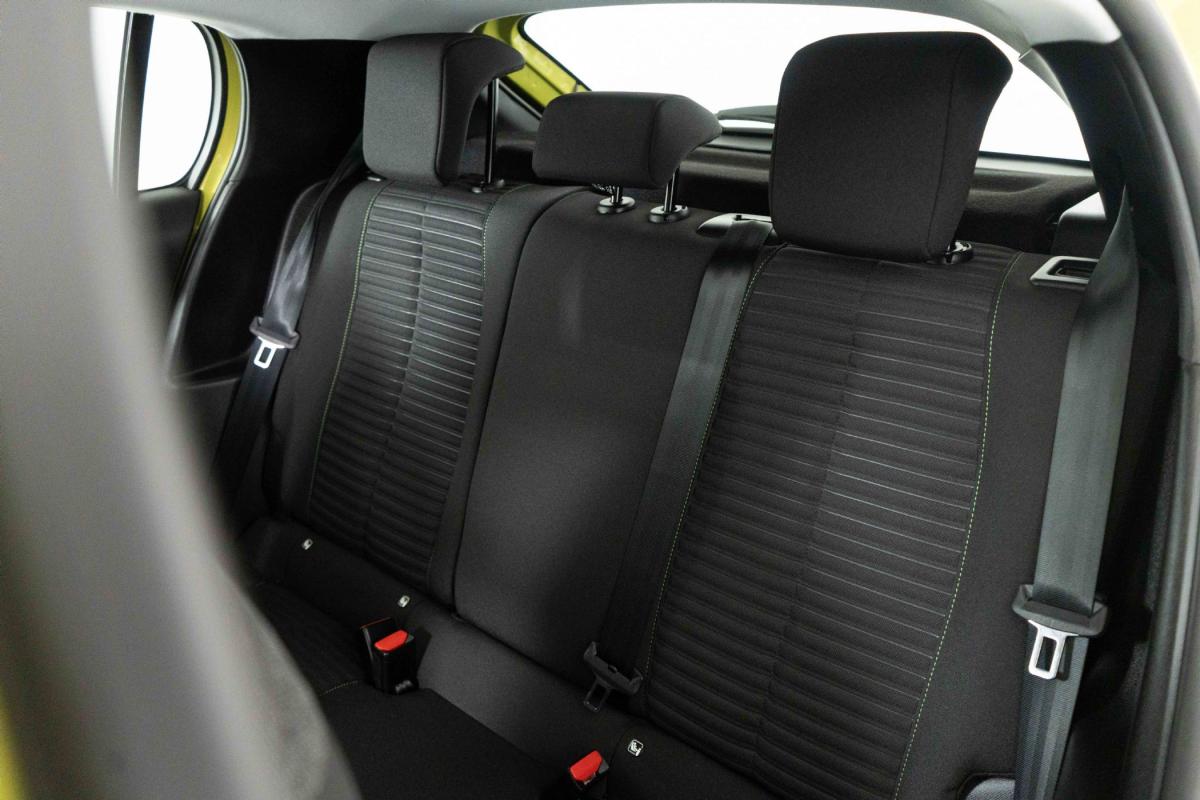 peugeot-208-2024-gasolina-1199cc