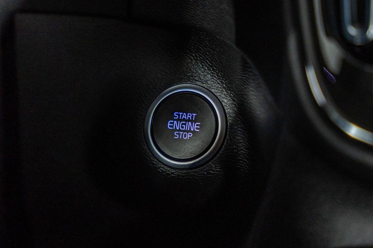 volvo-xc40-2022-hibrido-a-gasolina-1477cc