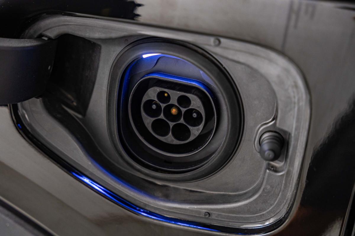 volvo-xc40-2022-hibrido-a-gasolina-1477cc
