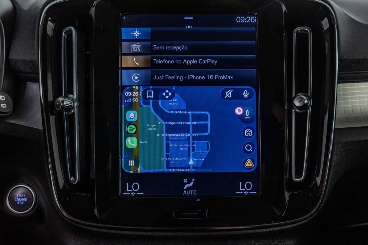 volvo-xc40-2022-hibrido-a-gasolina-1477cc