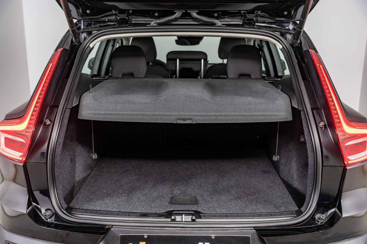 volvo-xc40-2022-hibrido-a-gasolina-1477cc