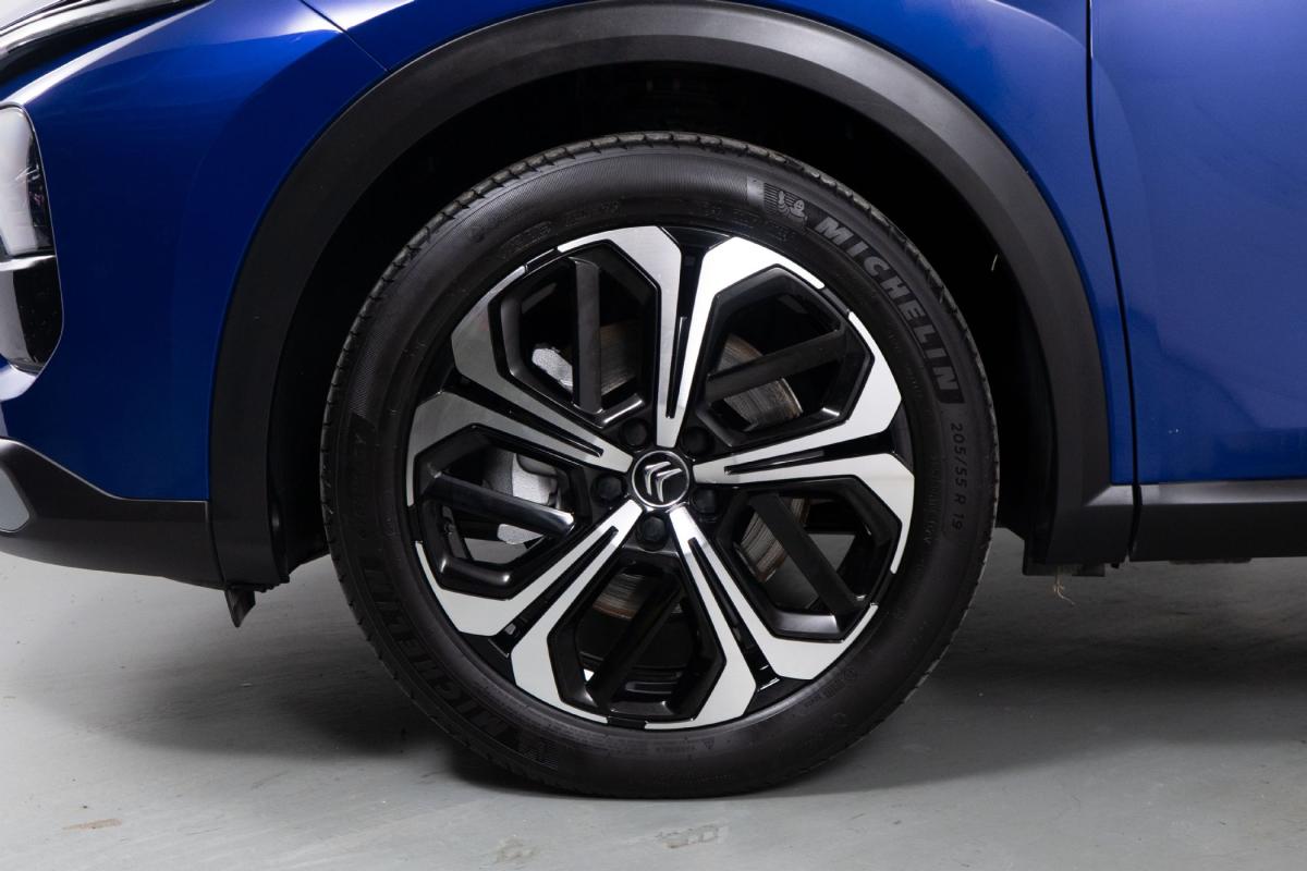 citroen-c5-x-2022-hibrido-a-gasolina-1598cc