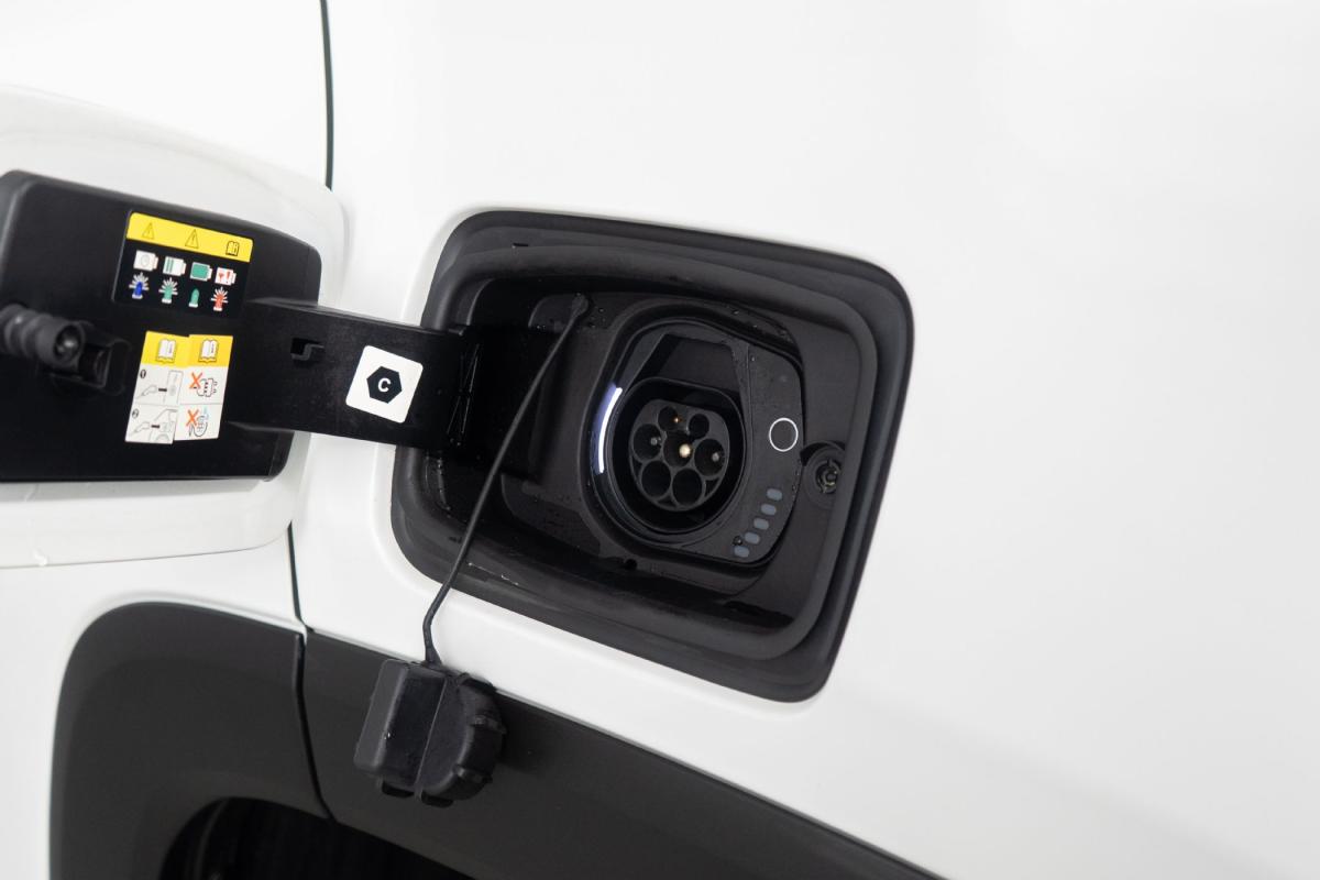 jeep-renegade-2021-hibrido-a-gasolina-1332cc