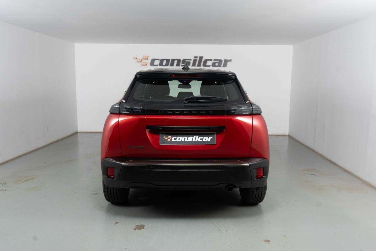 peugeot-2008-2024-gasolina-1199cc