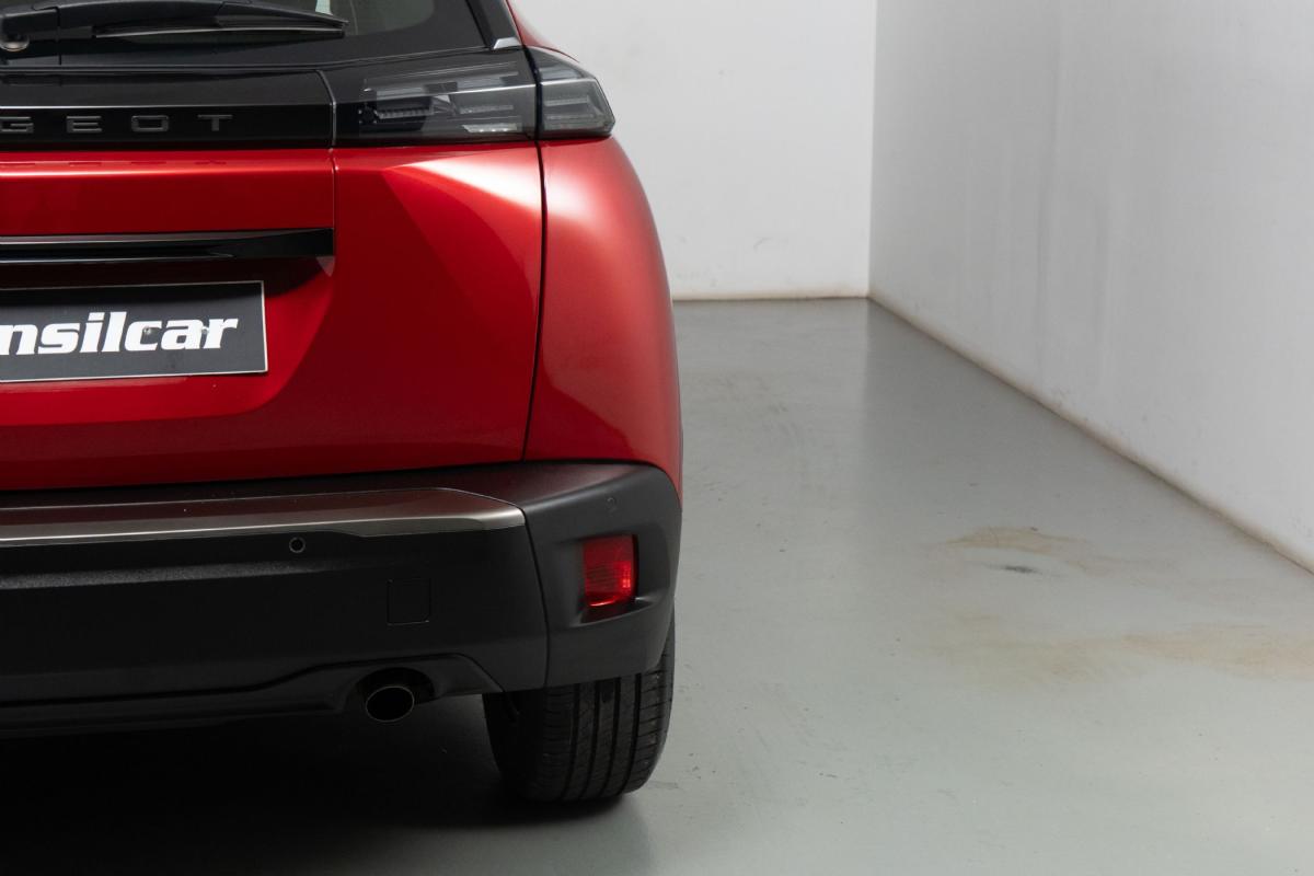 peugeot-2008-2024-gasolina-1199cc