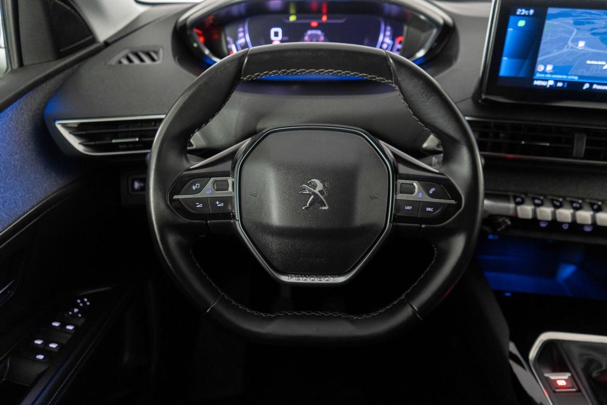peugeot-5008-2022-gasolina-1199cc