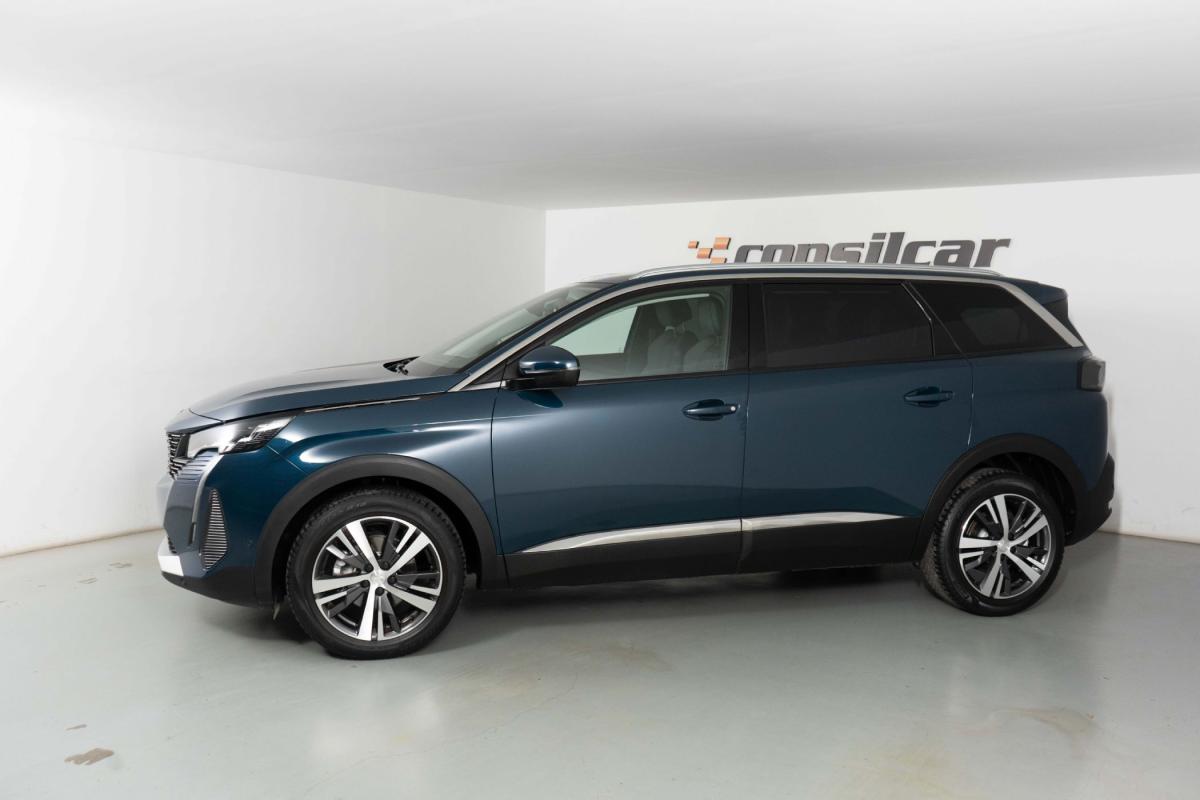 peugeot-5008-2022-gasolina-1199cc