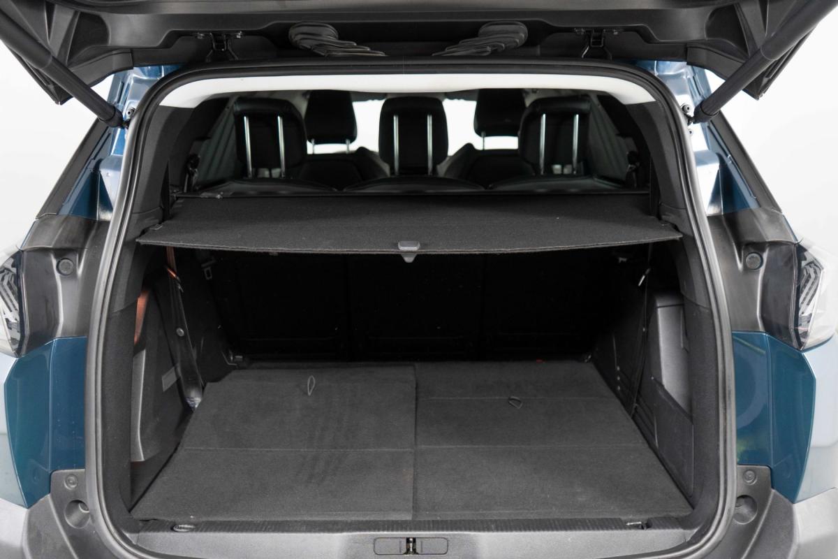 peugeot-5008-2022-gasolina-1199cc