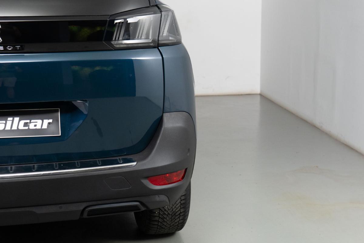 peugeot-5008-2022-gasolina-1199cc