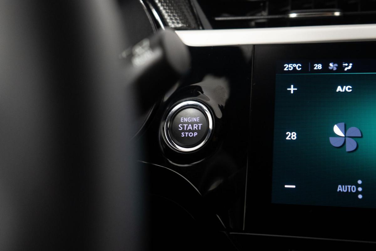 opel-corsa-2025-gasolina-1199cc