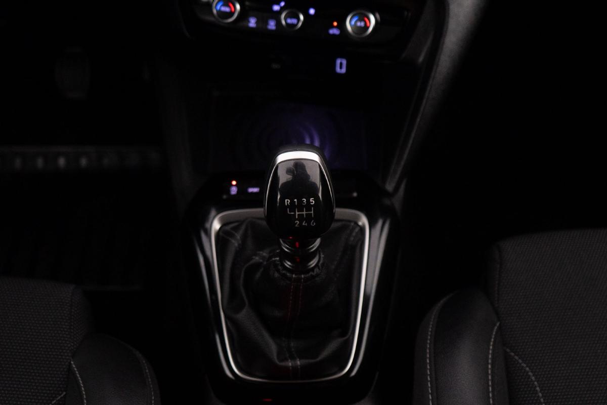 opel-corsa-2025-gasolina-1199cc