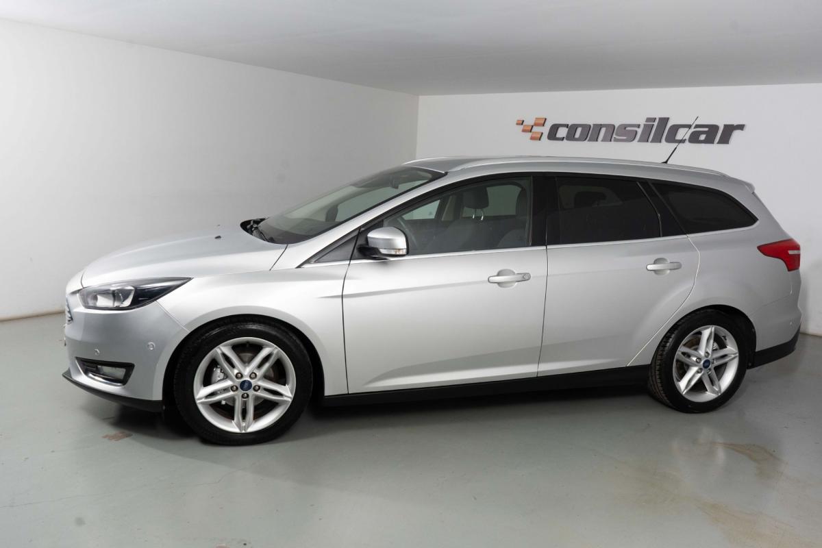 ford-focus-sw-2015-gasolina-998cc