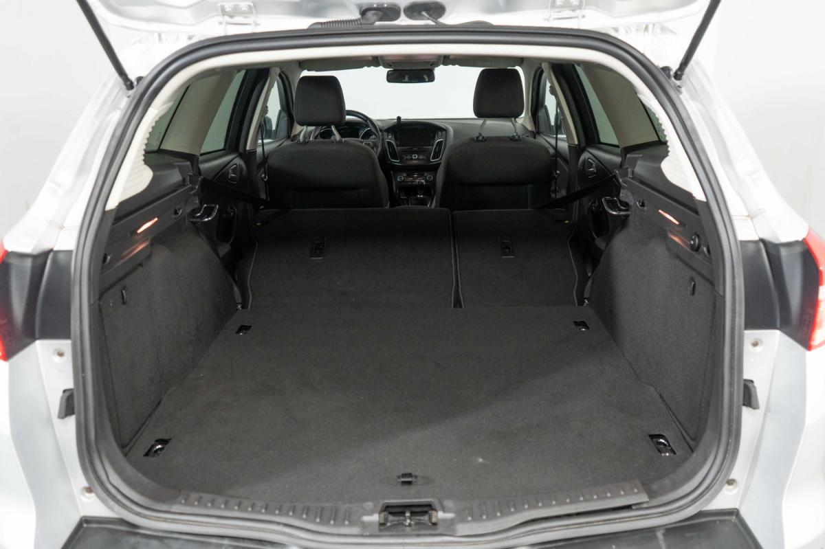 ford-focus-sw-2015-gasolina-998cc