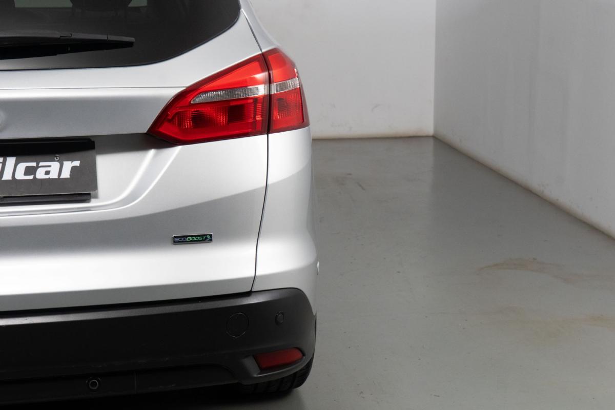 ford-focus-sw-2015-gasolina-998cc
