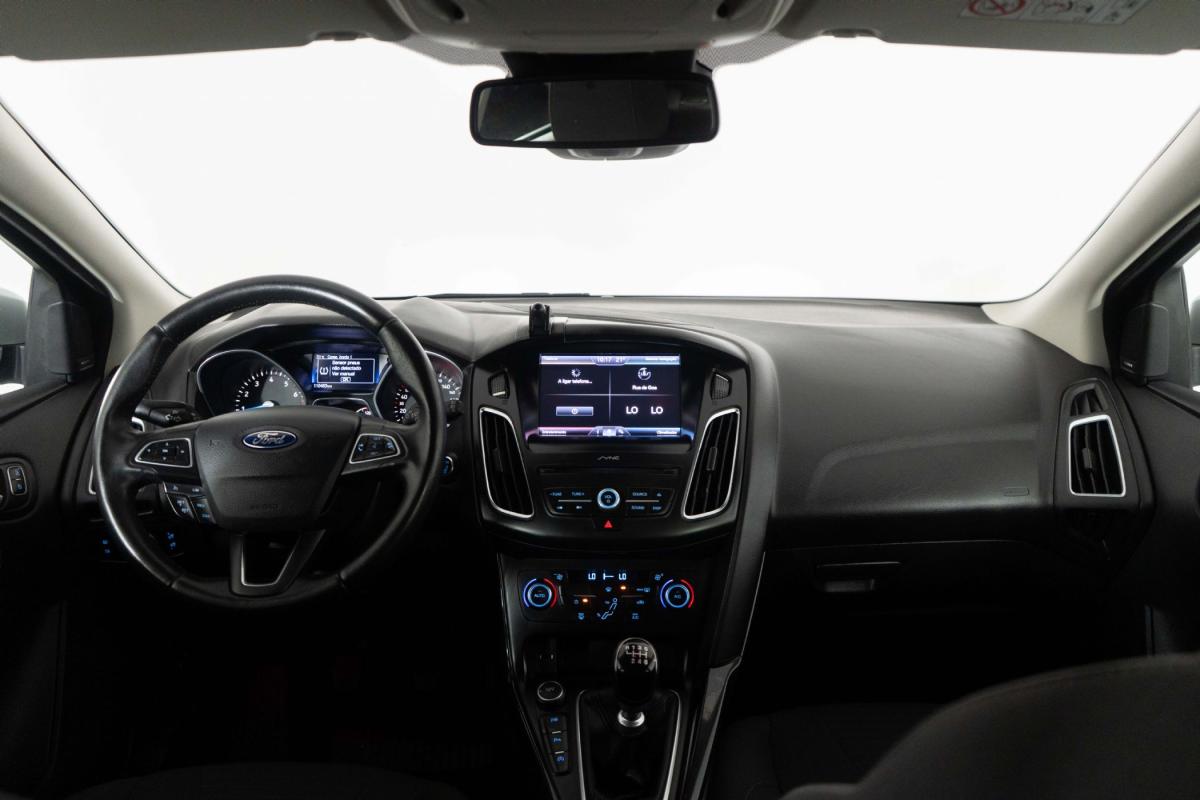 ford-focus-sw-2015-gasolina-998cc