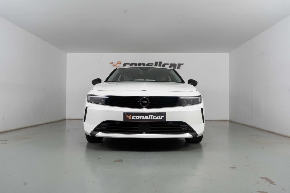 opel-astra-2023-gasolina-1199cc