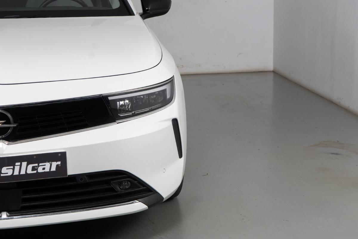 opel-astra-2023-gasolina-1199cc