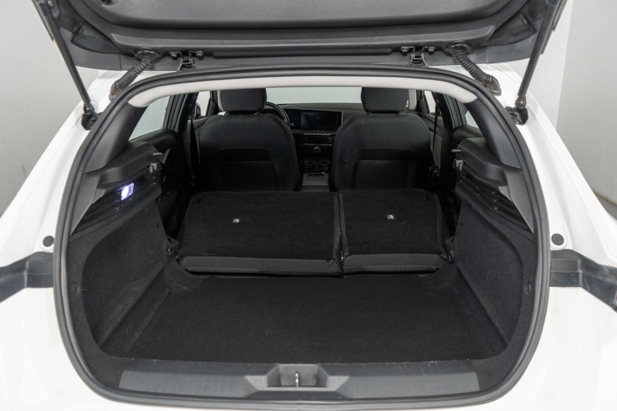 opel-astra-2023-gasolina-1199cc
