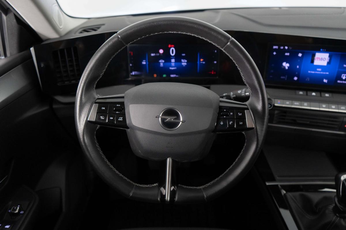 opel-astra-2023-gasolina-1199cc