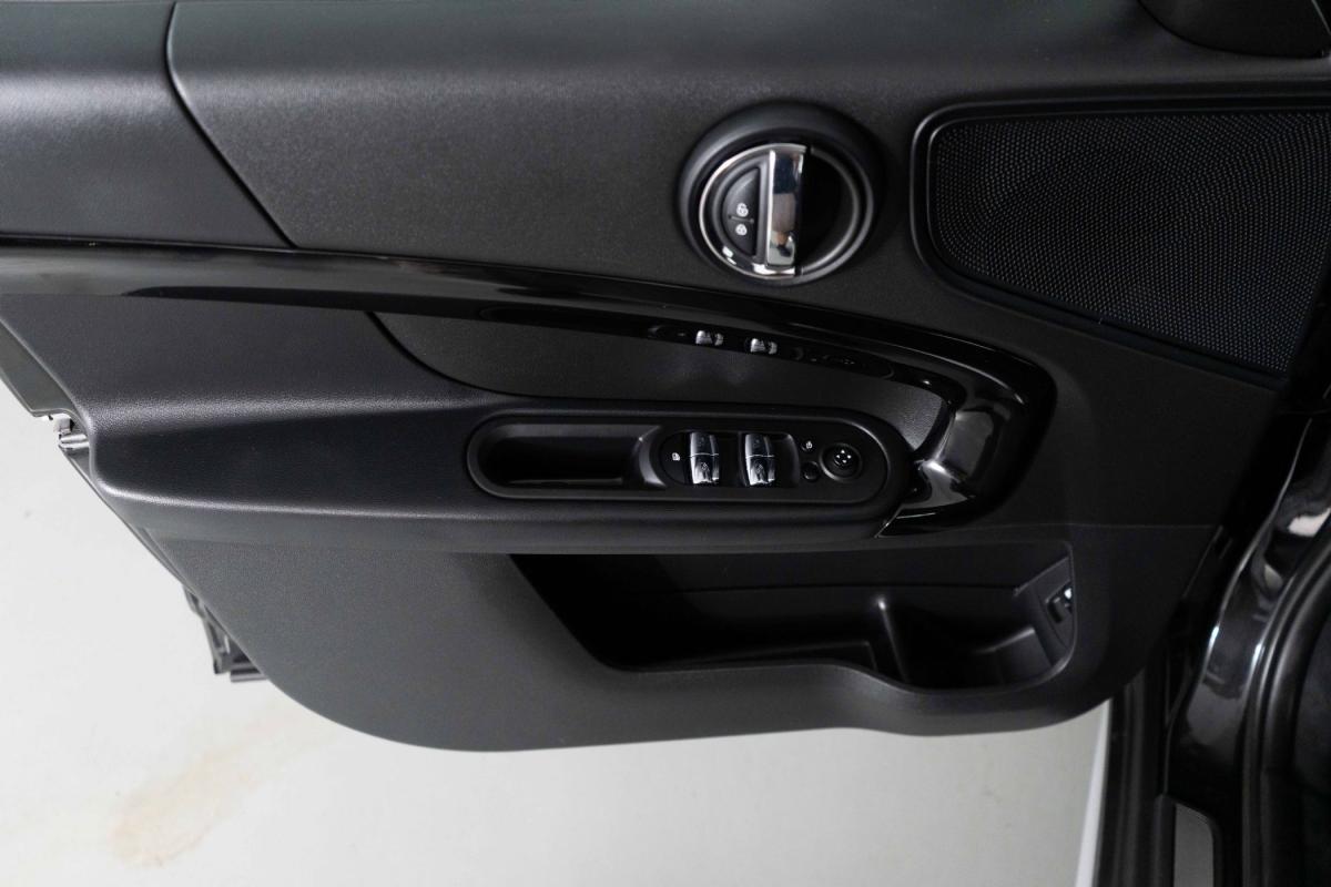mini-countryman-2022-hibrido-a-gasolina-1499cc