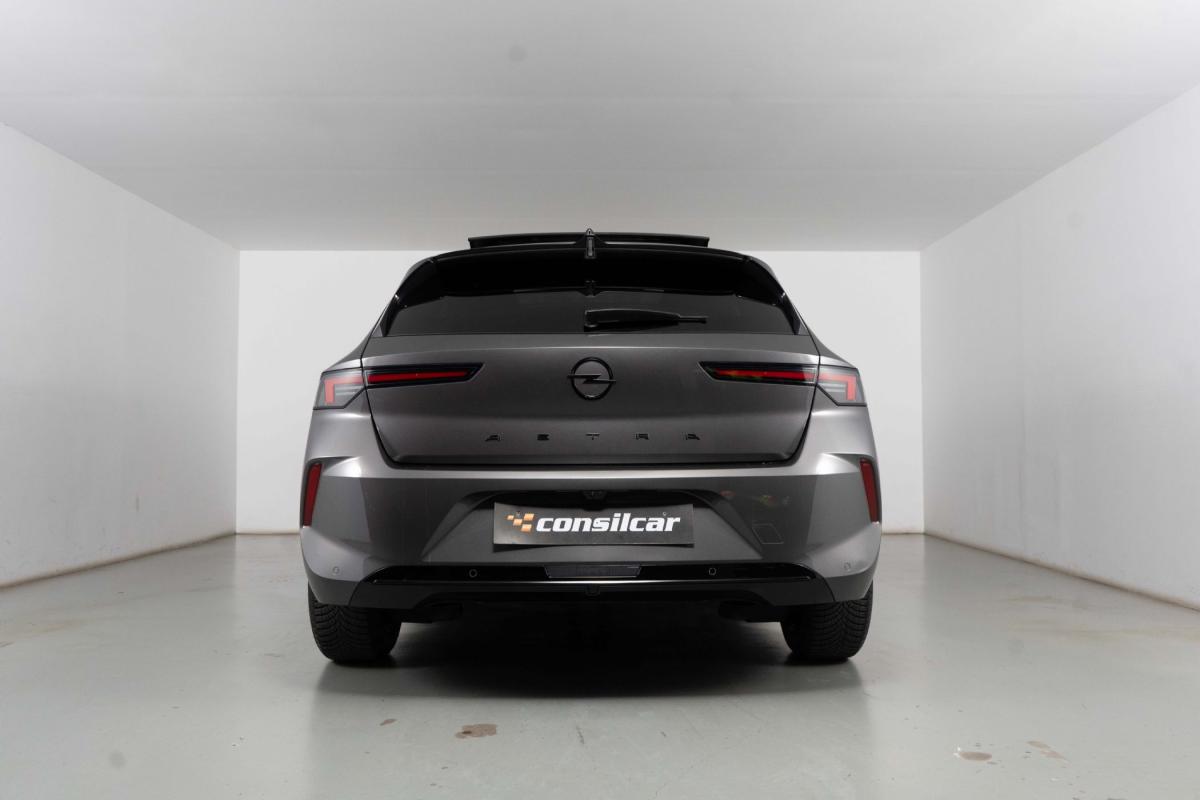 opel-astra-2025-gasolina-1199cc