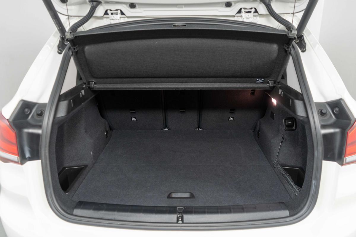 bmw-x1-2022-hibrido-a-gasolina-1499cc