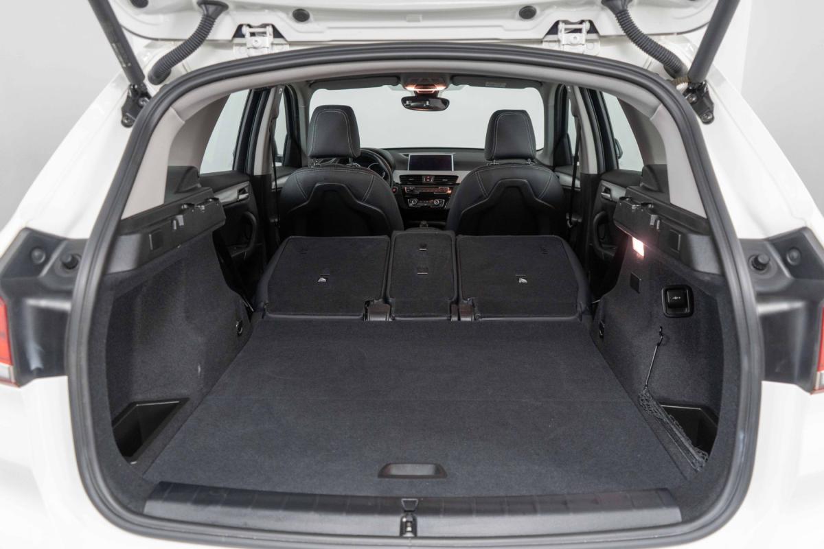 bmw-x1-2022-hibrido-a-gasolina-1499cc