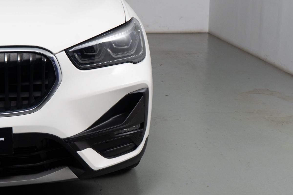 bmw-x1-2022-hibrido-a-gasolina-1499cc