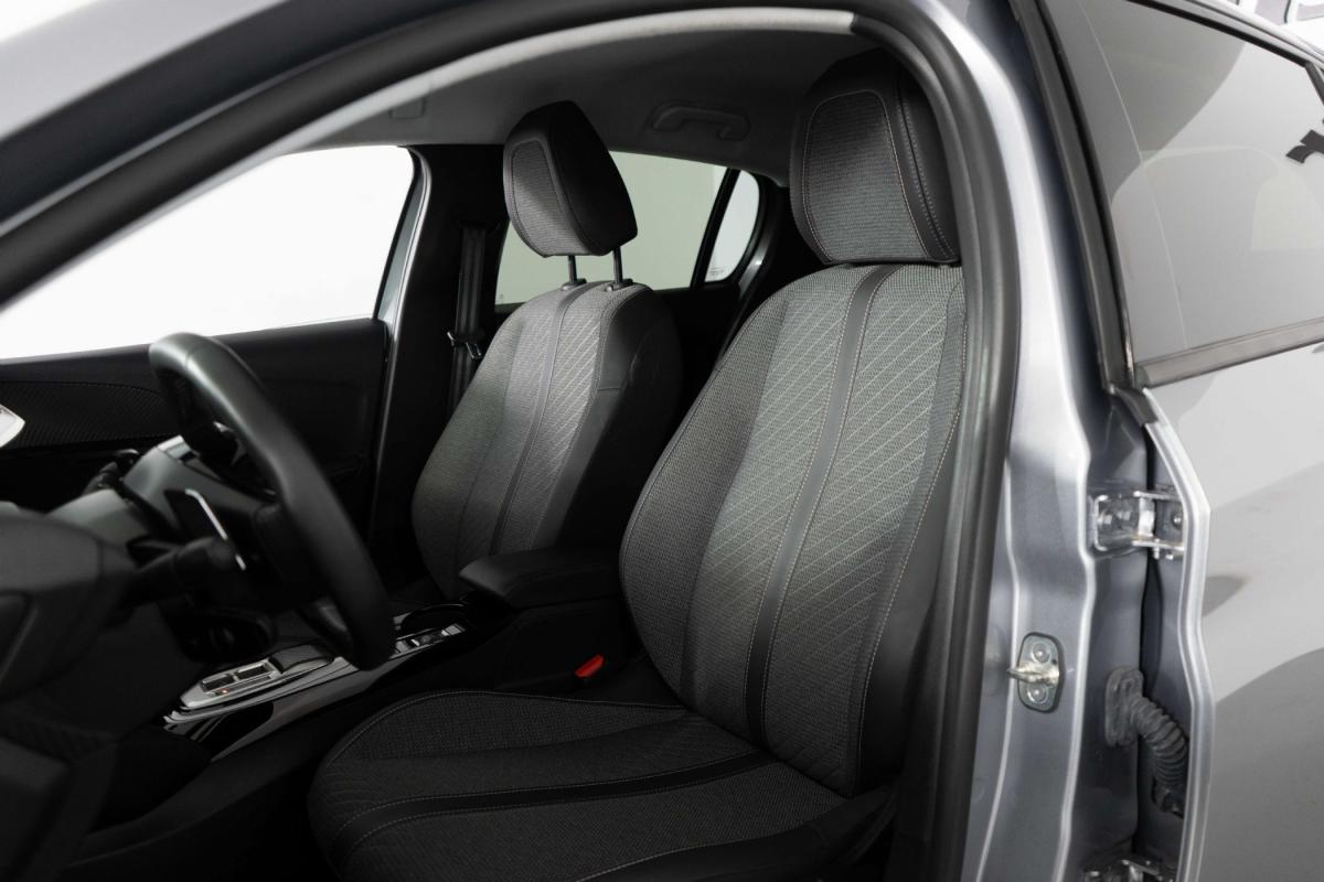 peugeot-208-2025-gasolina-1199cc