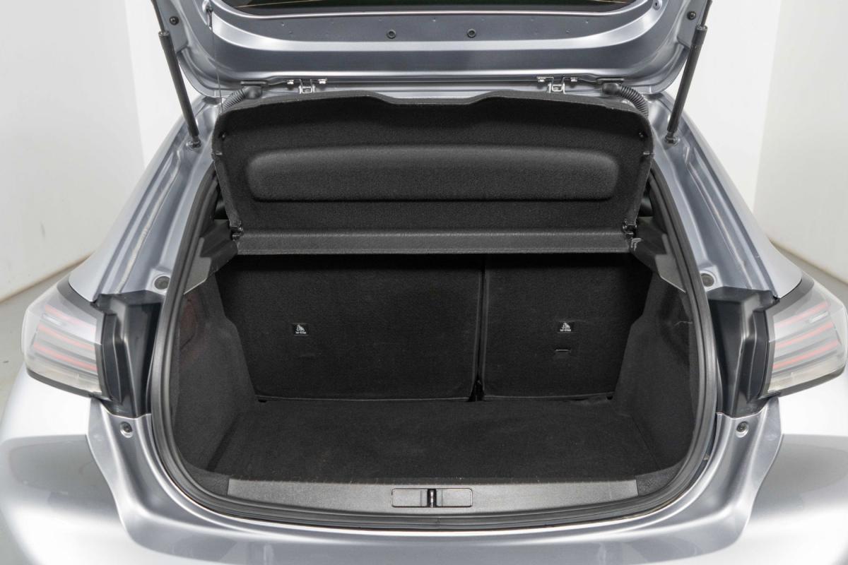 peugeot-208-2025-gasolina-1199cc