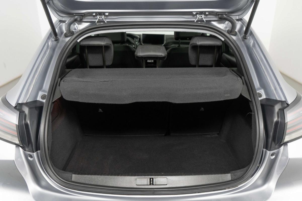 peugeot-208-2025-gasolina-1199cc