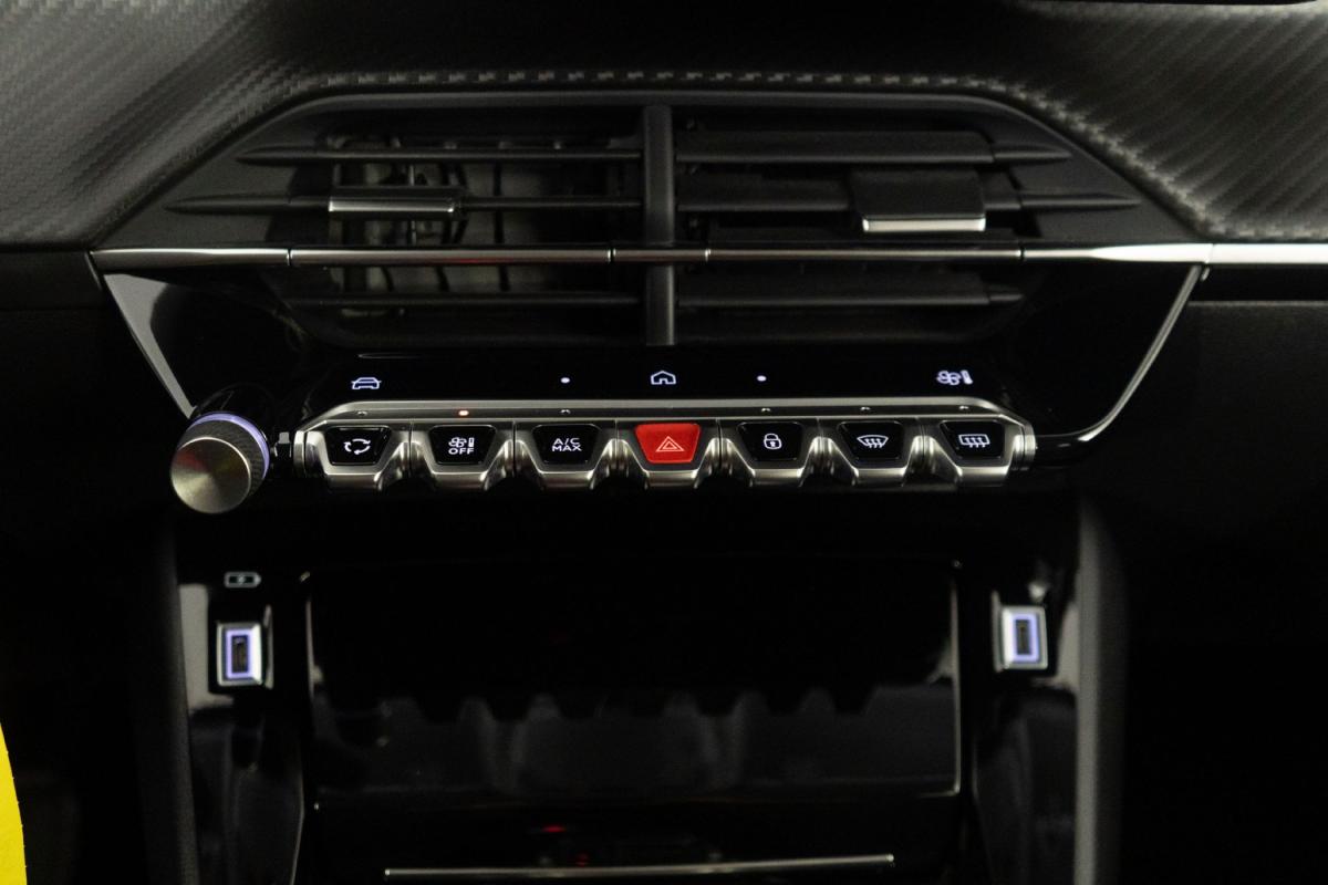 peugeot-208-2025-gasolina-1199cc