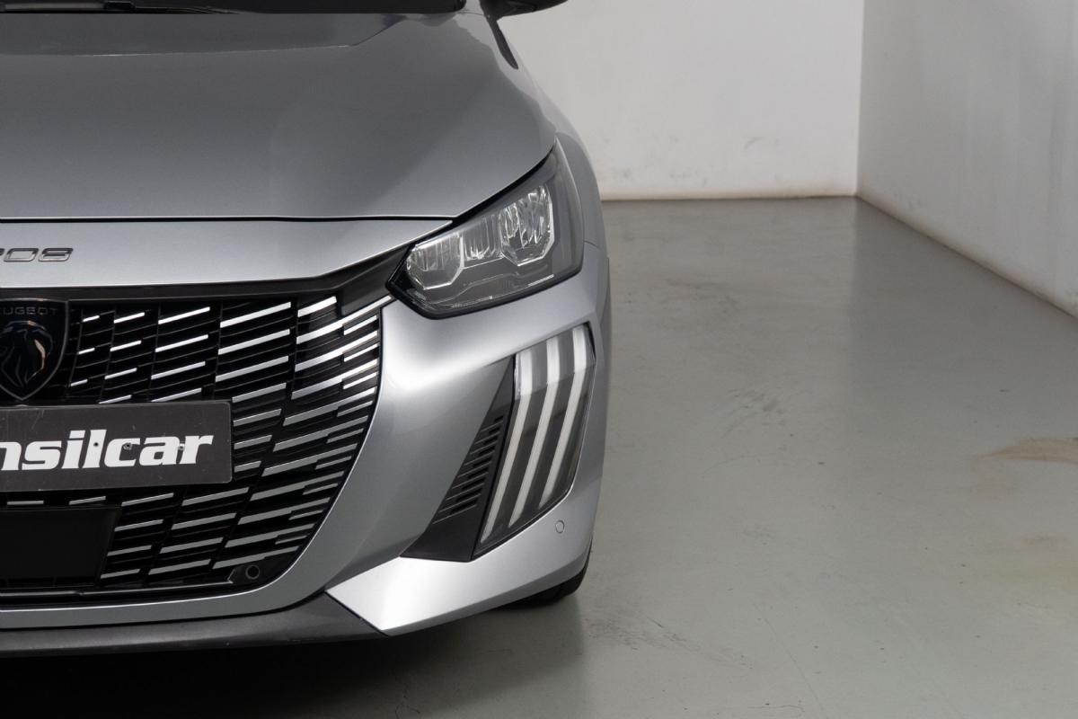 peugeot-208-2025-gasolina-1199cc