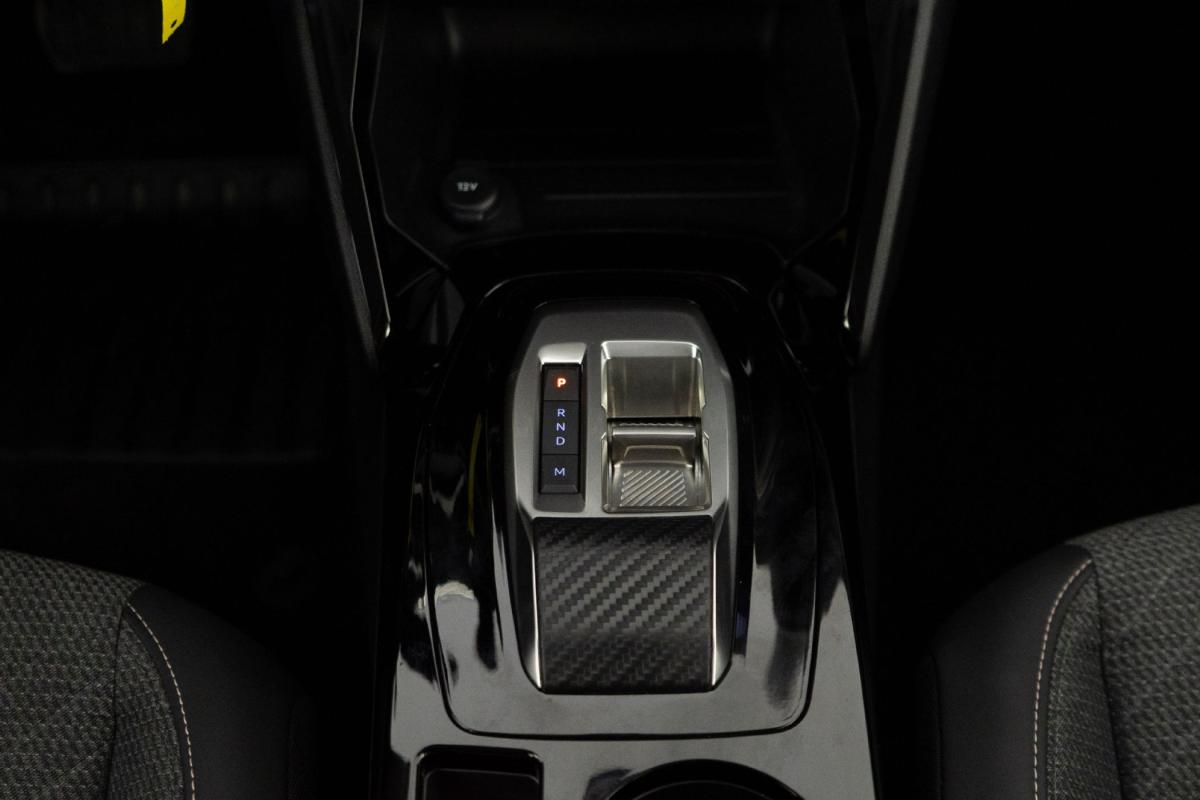 peugeot-208-2025-gasolina-1199cc