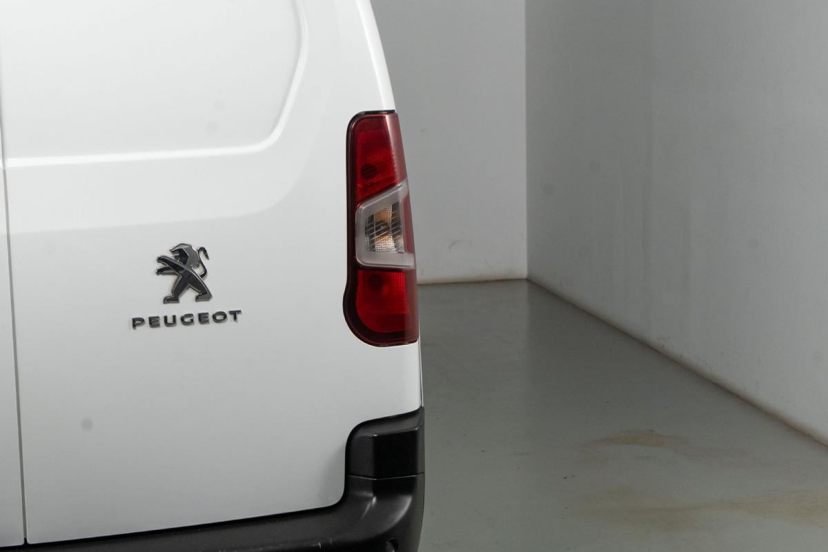peugeot-partner-2021-diesel-1499cc