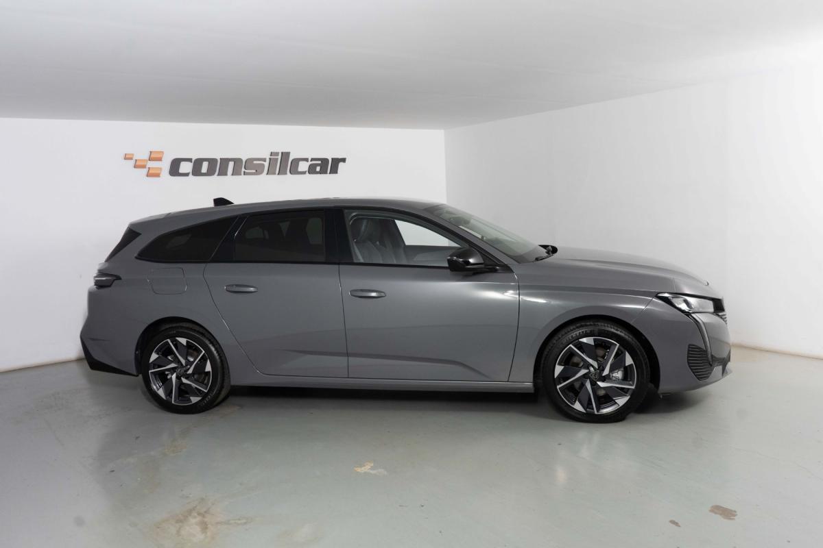 peugeot-308-sw-2024-gasolina-1199cc
