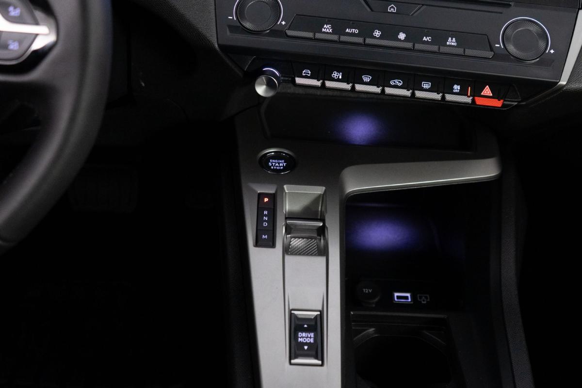 peugeot-308-2025-gasolina-1199cc