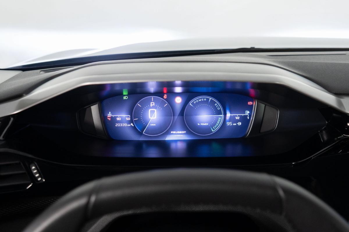 peugeot-308-2025-gasolina-1199cc