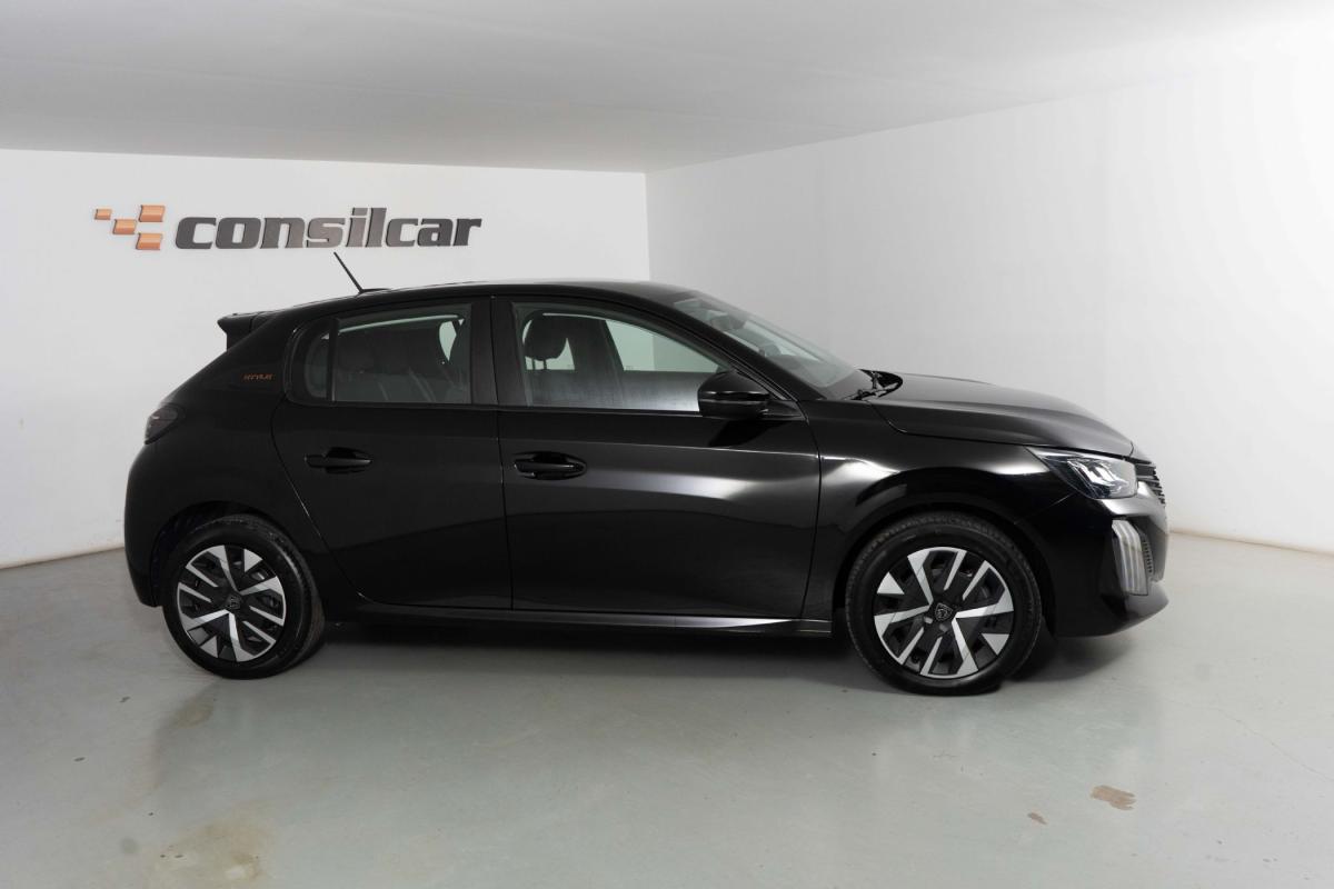 peugeot-208-2025-gasolina-1199cc