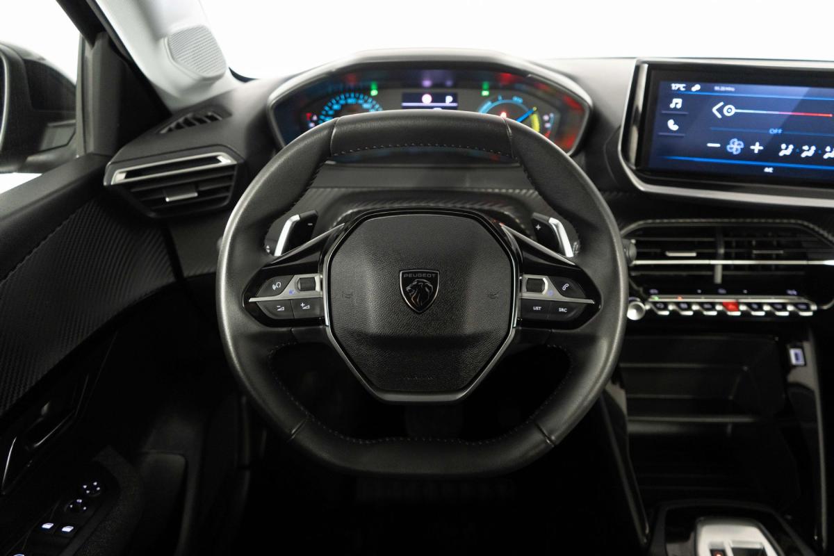 peugeot-208-2025-gasolina-1199cc
