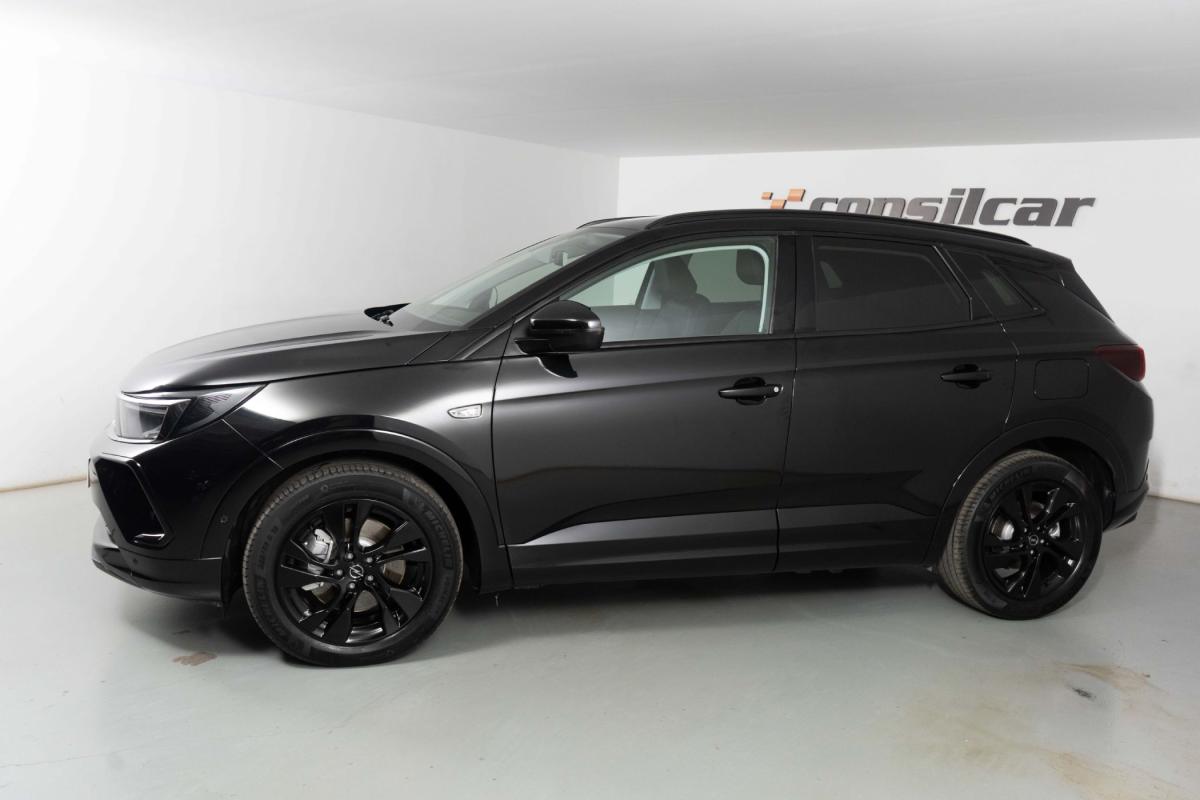 opel-grandland-2023-hibrido-a-gasolina-1598cc