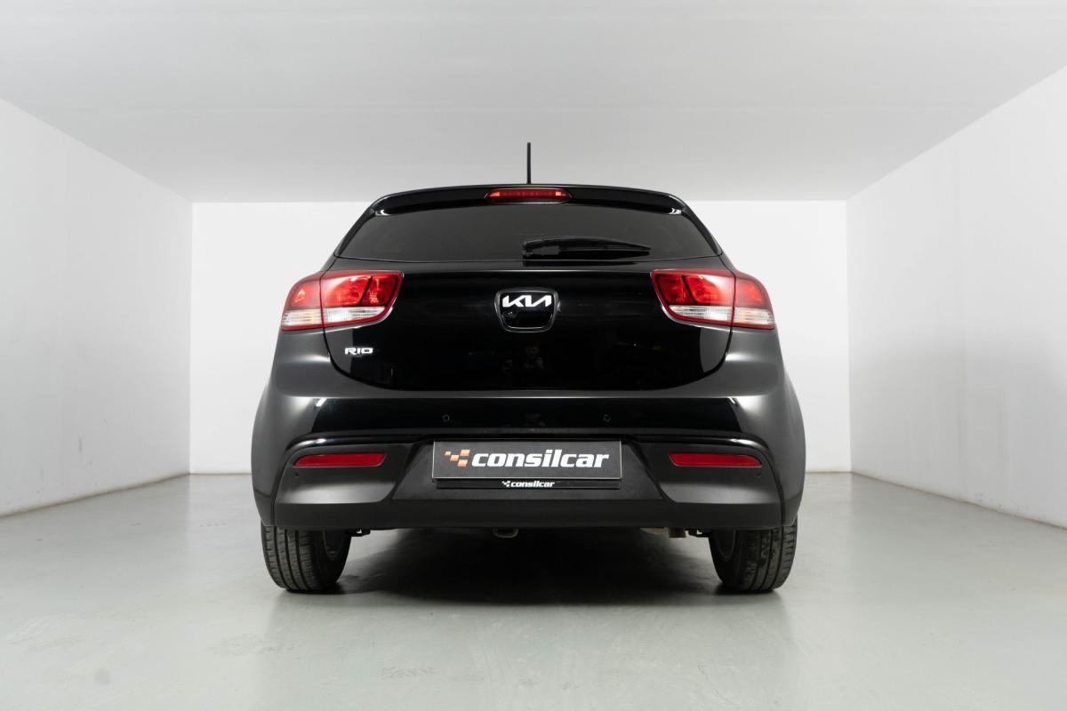 kia-rio-2022-gasolina-1197cc