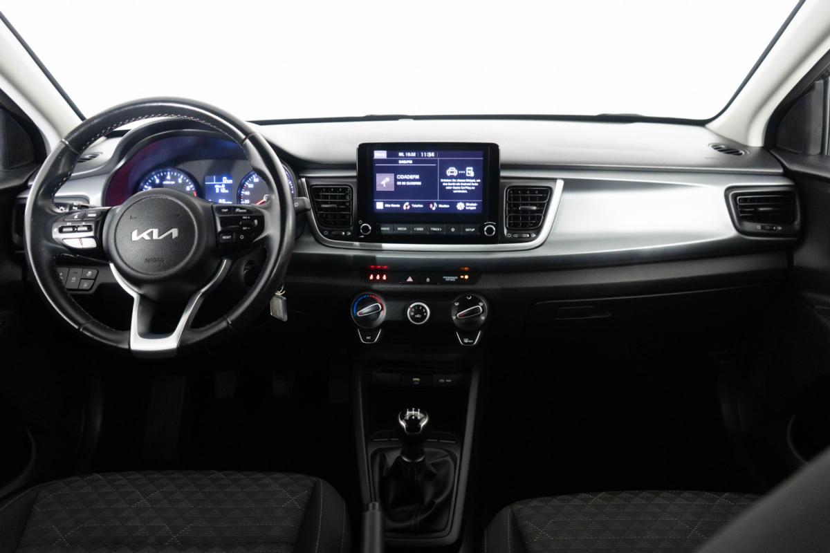 kia-rio-2022-gasolina-1197cc