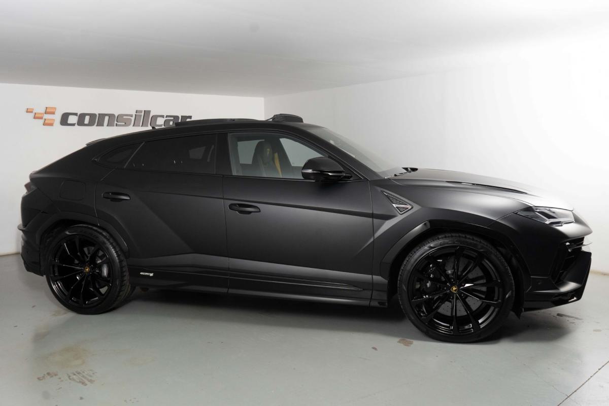 lamborghini-urus-2024-gasolina-3996cc