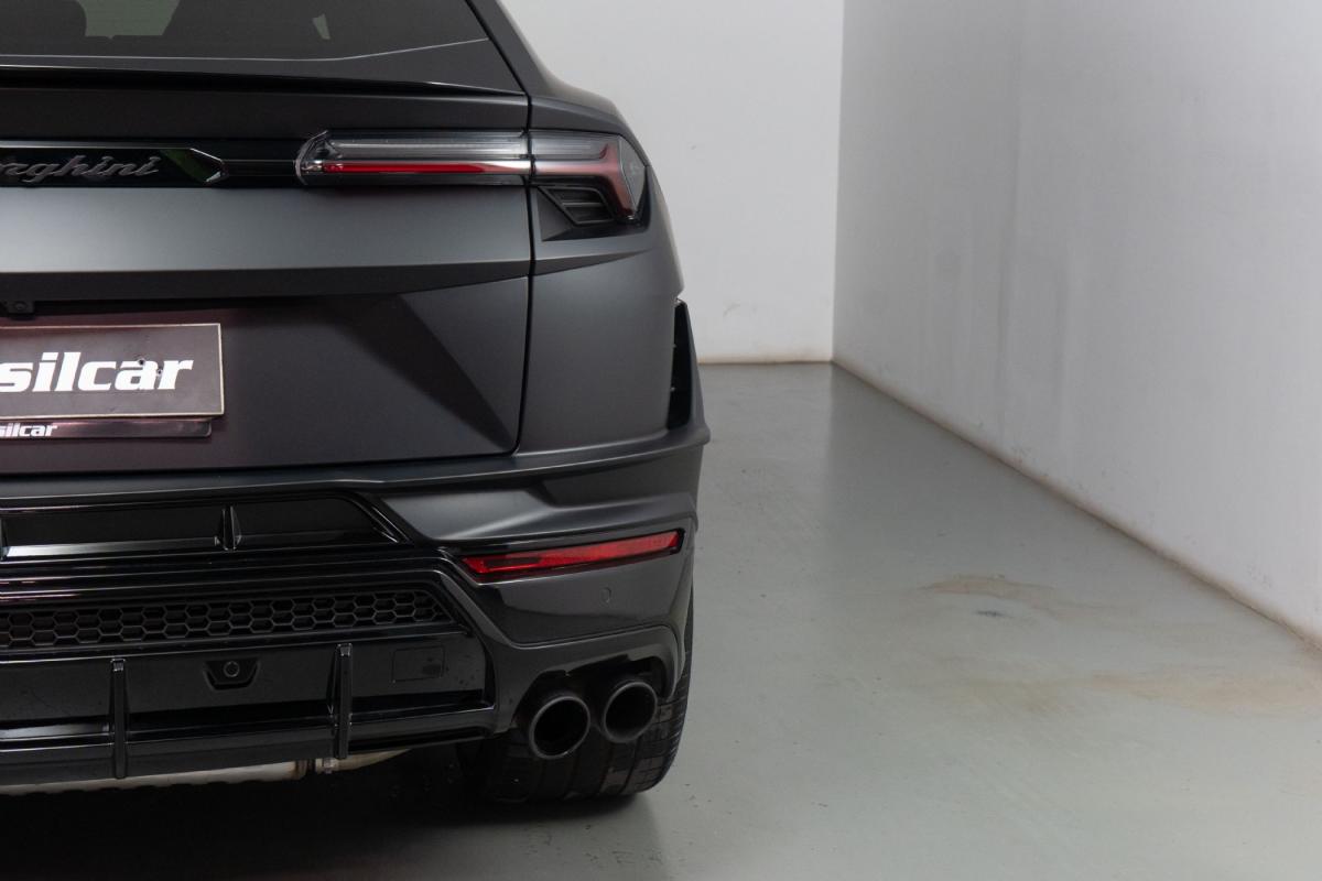 lamborghini-urus-2024-gasolina-3996cc
