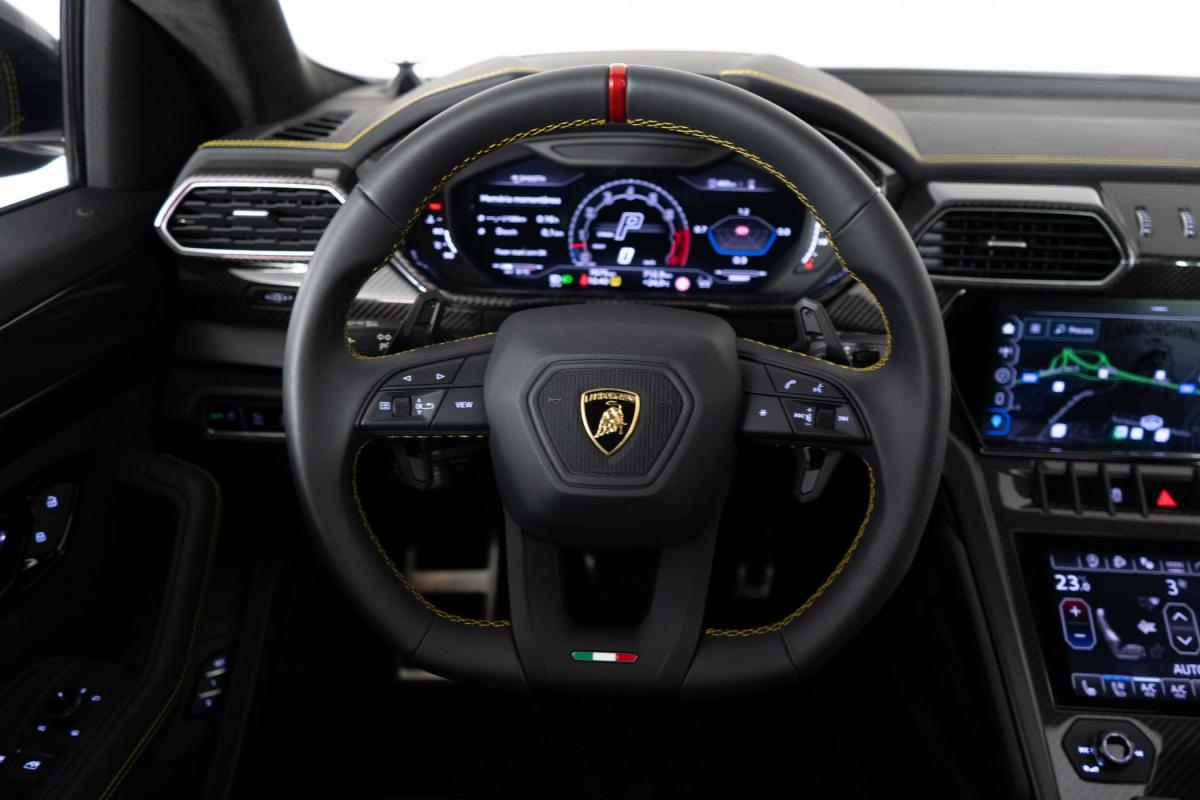 lamborghini-urus-2024-gasolina-3996cc
